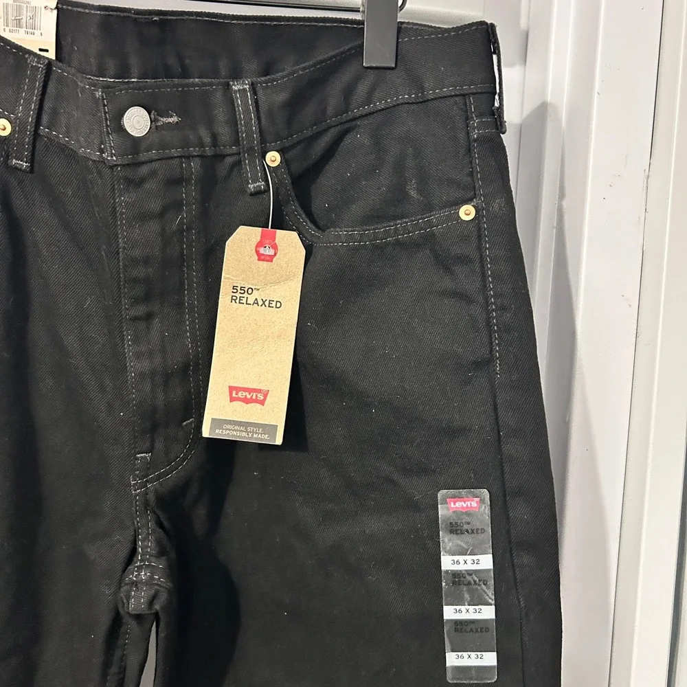 Levis 550 Relaxed Fit Tapered Leg Jeans Mens 36x32 Black Denim